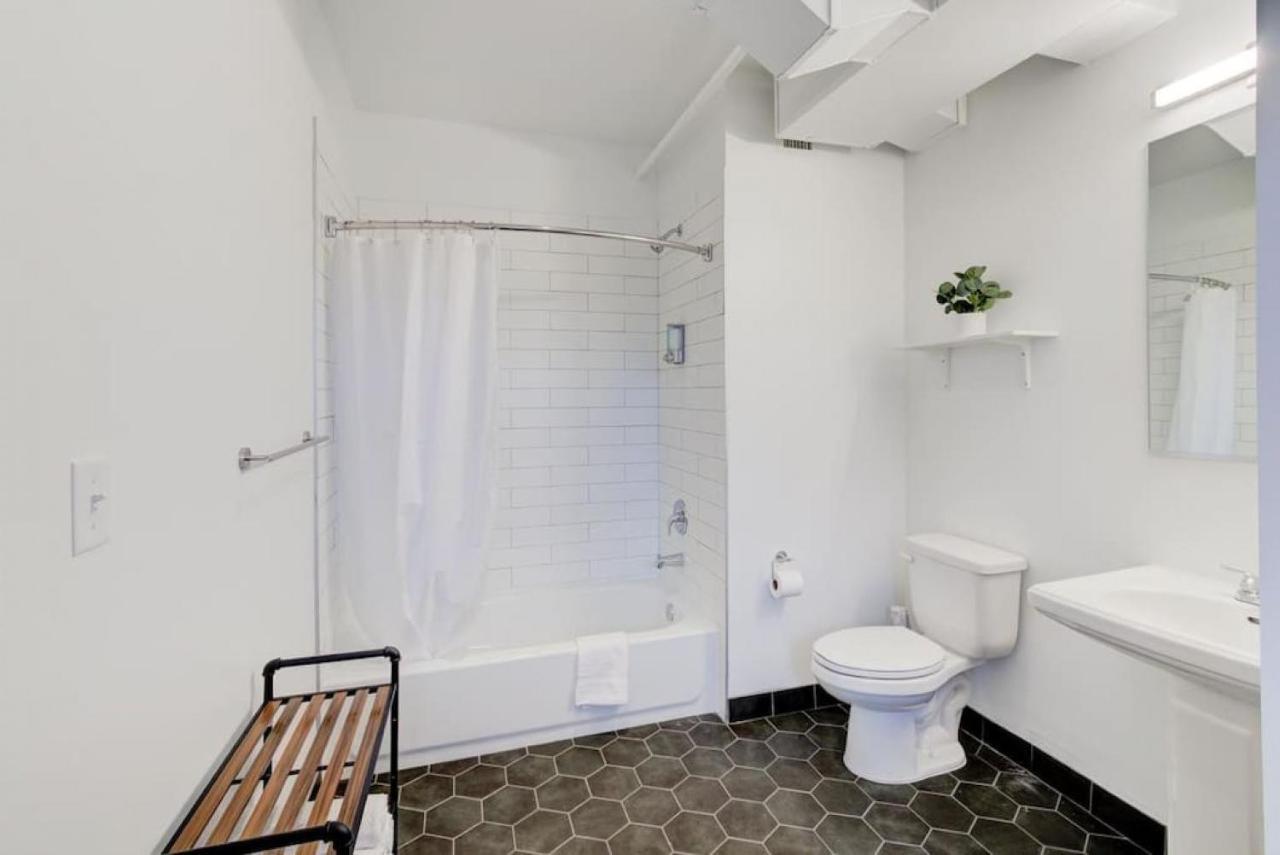 ממפיס Sophisticated Apartment Downtown מראה חיצוני תמונה